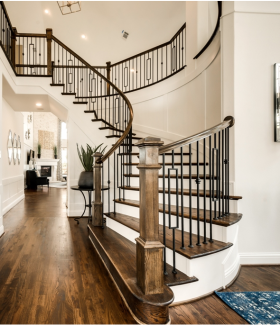 Grand Full Oak Treads with Box Newels - Traditional Staircase