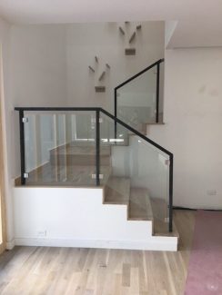 Glass Panels, Modern Staircase